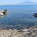 La Rose Sur La Two-room With Sea View Apartmán Agnone Bagni