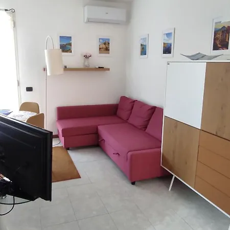 La Rose Sur La Two-room With Sea View Apartmán Agnone Bagni